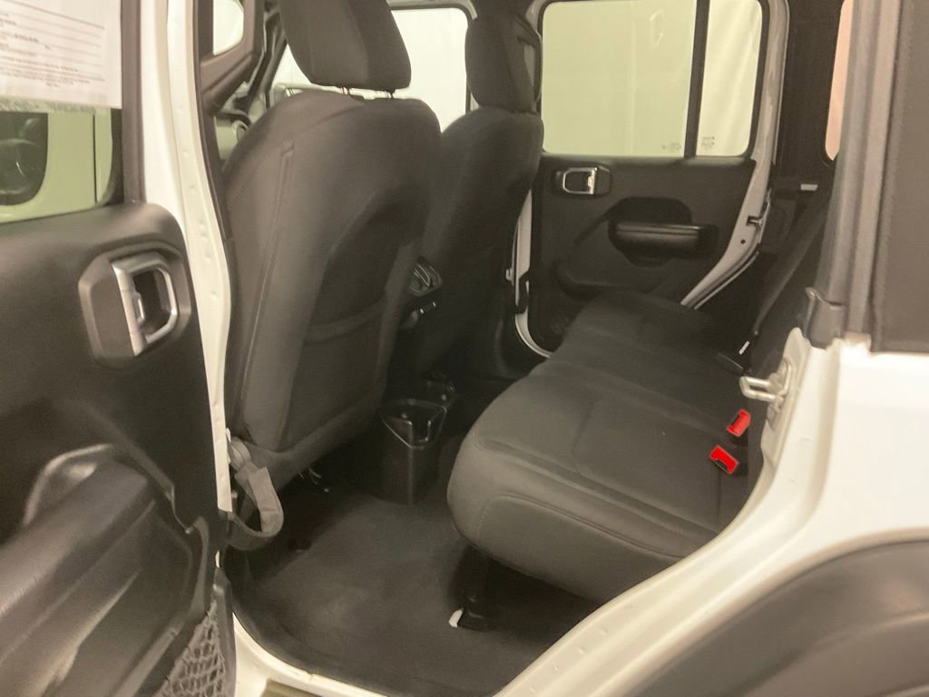 Used 2018 Jeep Wrangler Unlimited Sport S image 28