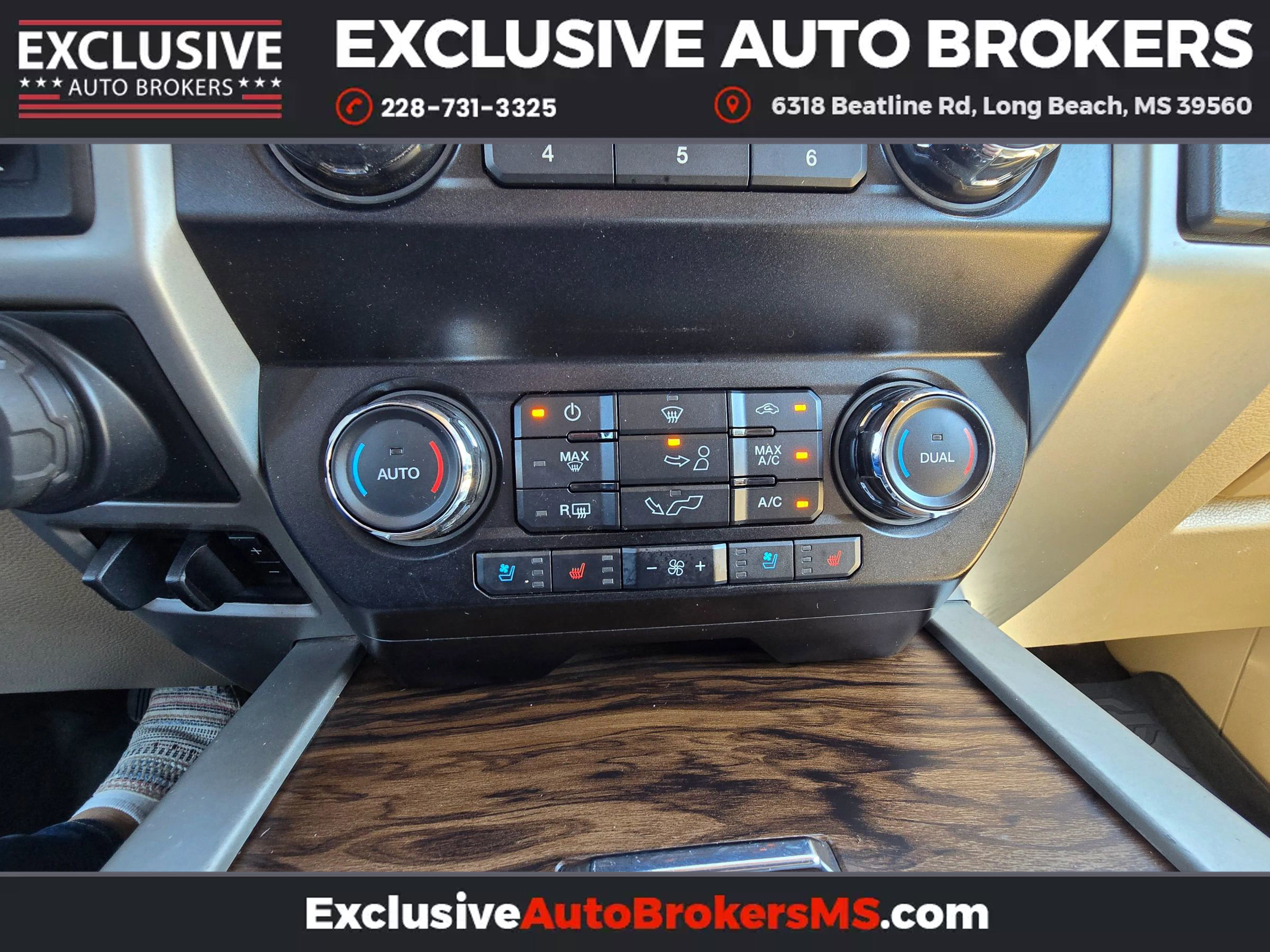 Used 2019 Ford F150 Lariat image 28