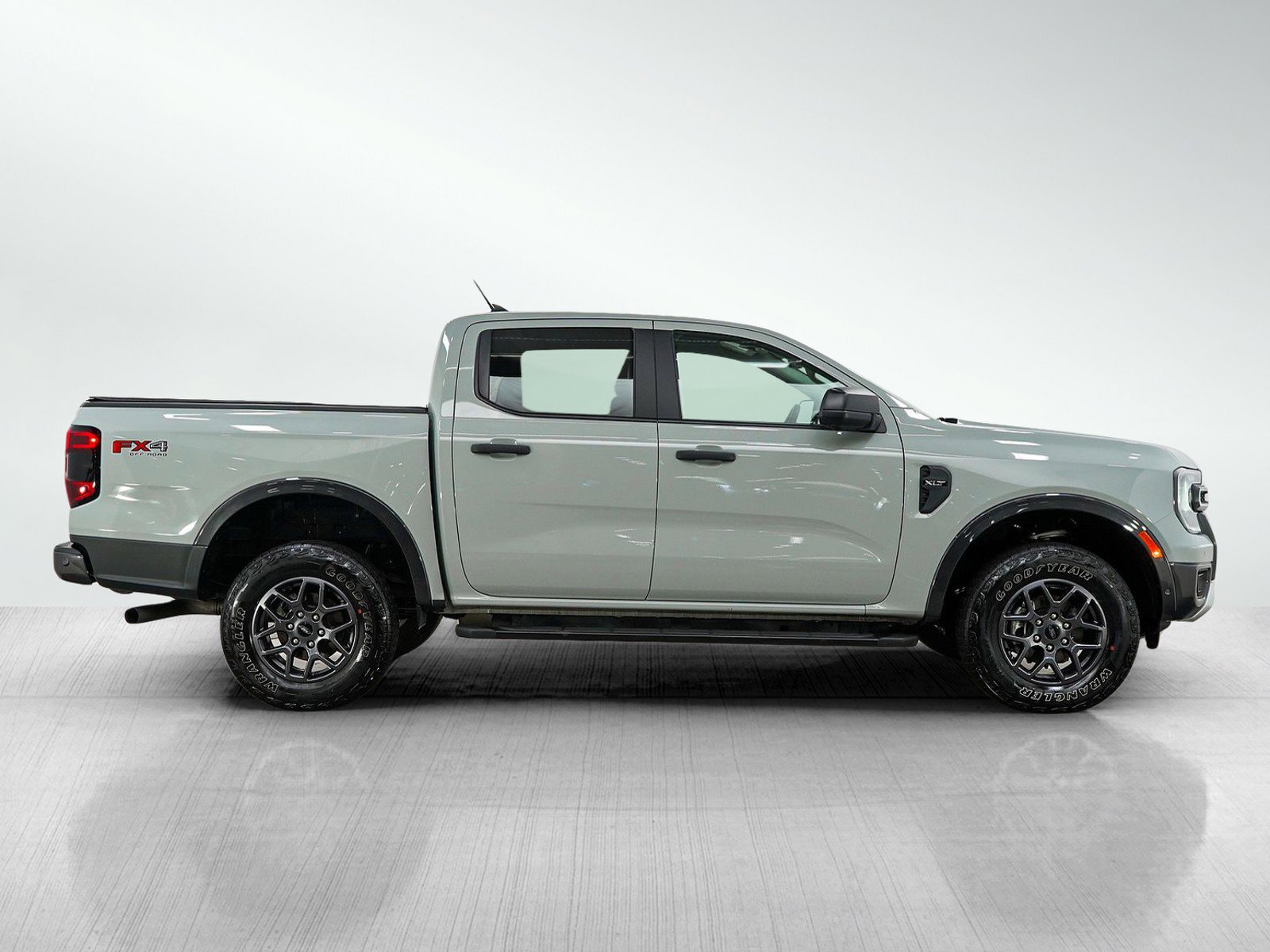 Used 2024 Ford Ranger XLT AWD/4WD image 6