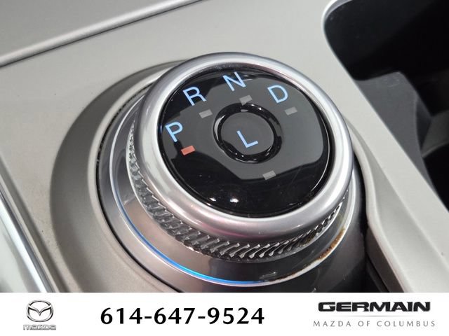 Used 2022 Ford Explorer XLT w/ Equipment Group 202A AWD/4WD image 27