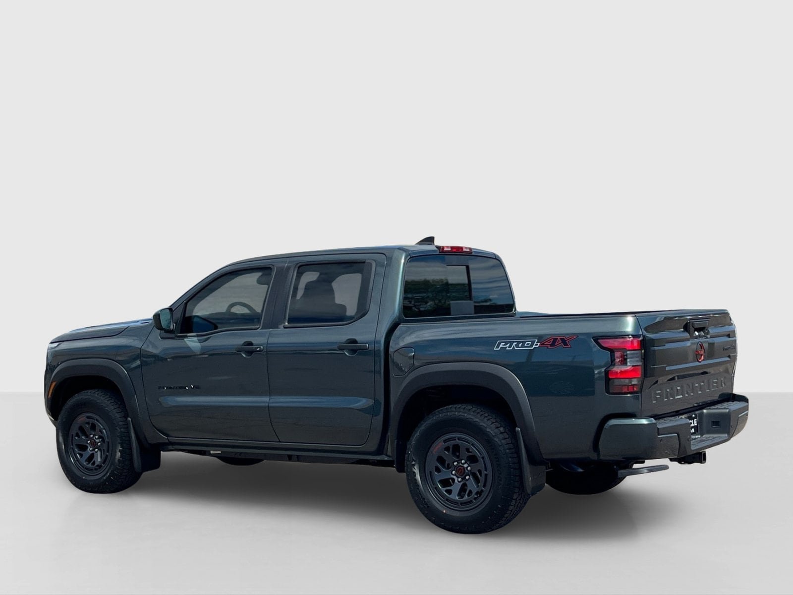 New 2027 Nissan Frontier PRO-4X AWD/4WD image 3