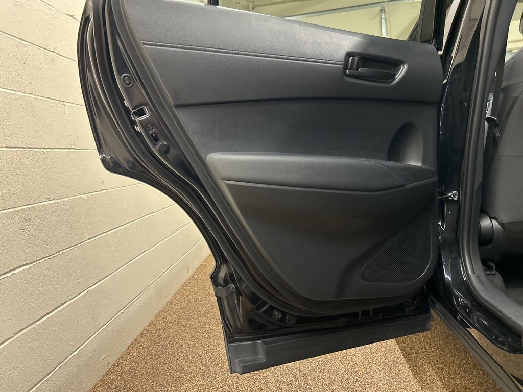Used 2024 Toyota Corolla Cross LE image 14