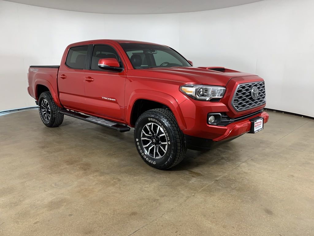 Used 2020 Toyota Tacoma TRD Sport image 5