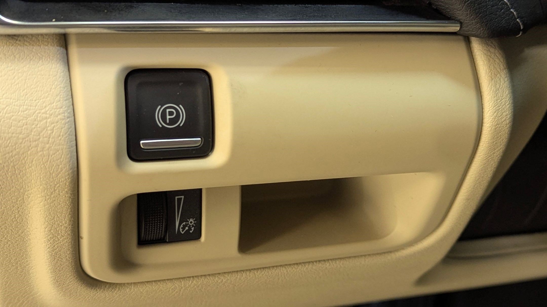 Used 2020 Cadillac CT5 Luxury w/ Sun And Sound Package image 18