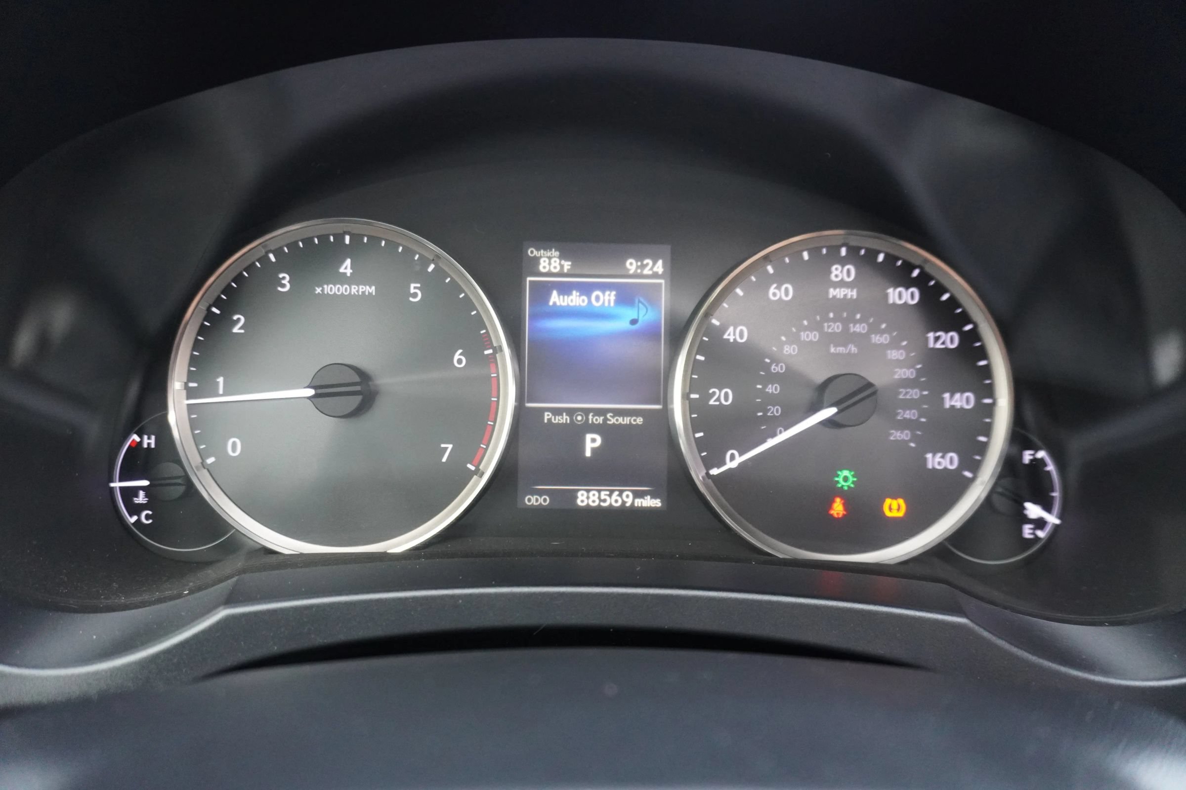 Used 2017 Lexus IS 200t w/ Premium Package RWD image 18