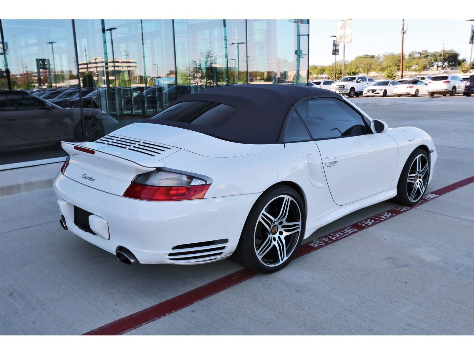 Used 2004 Porsche 911 Turbo image 8
