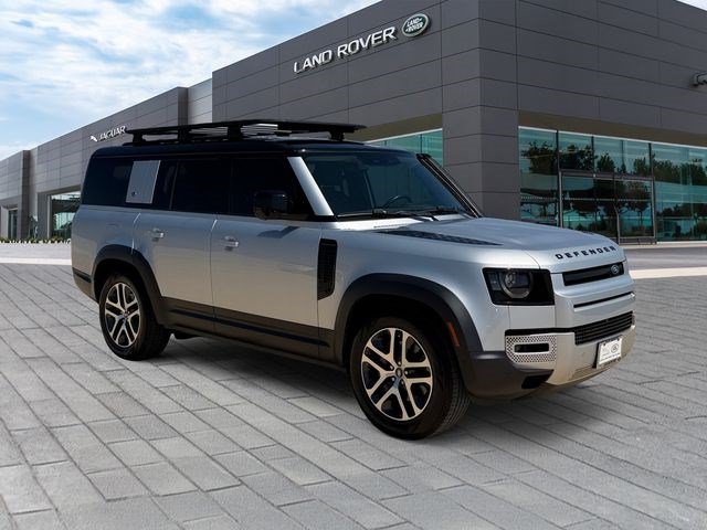 Used 2023 Land Rover Defender 130 SE AWD/4WD image 7