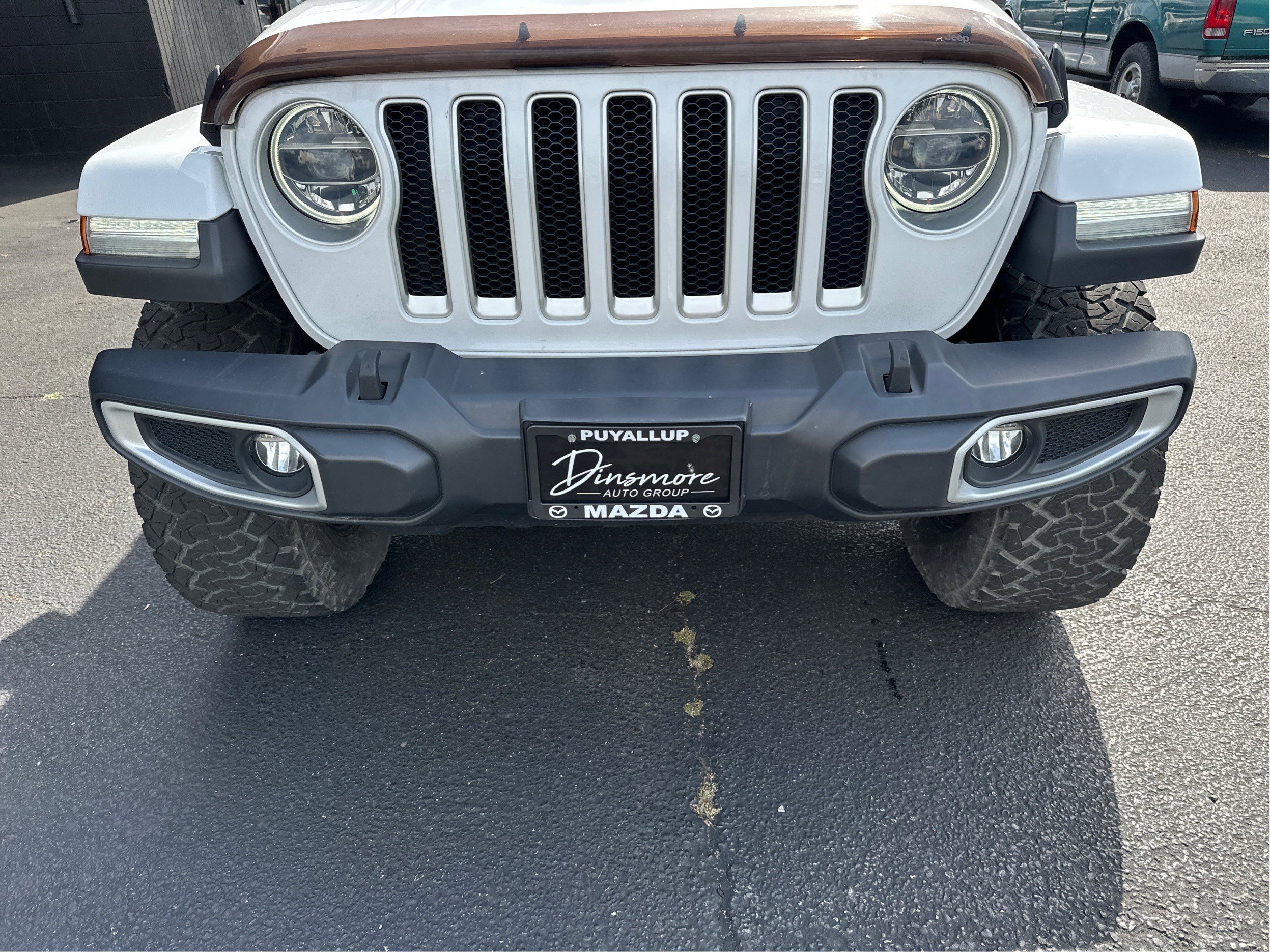 Used 2020 Jeep Wrangler Unlimited Sahara w/ Uconnect 4C Nav & Sound Group AWD/4WD image 22