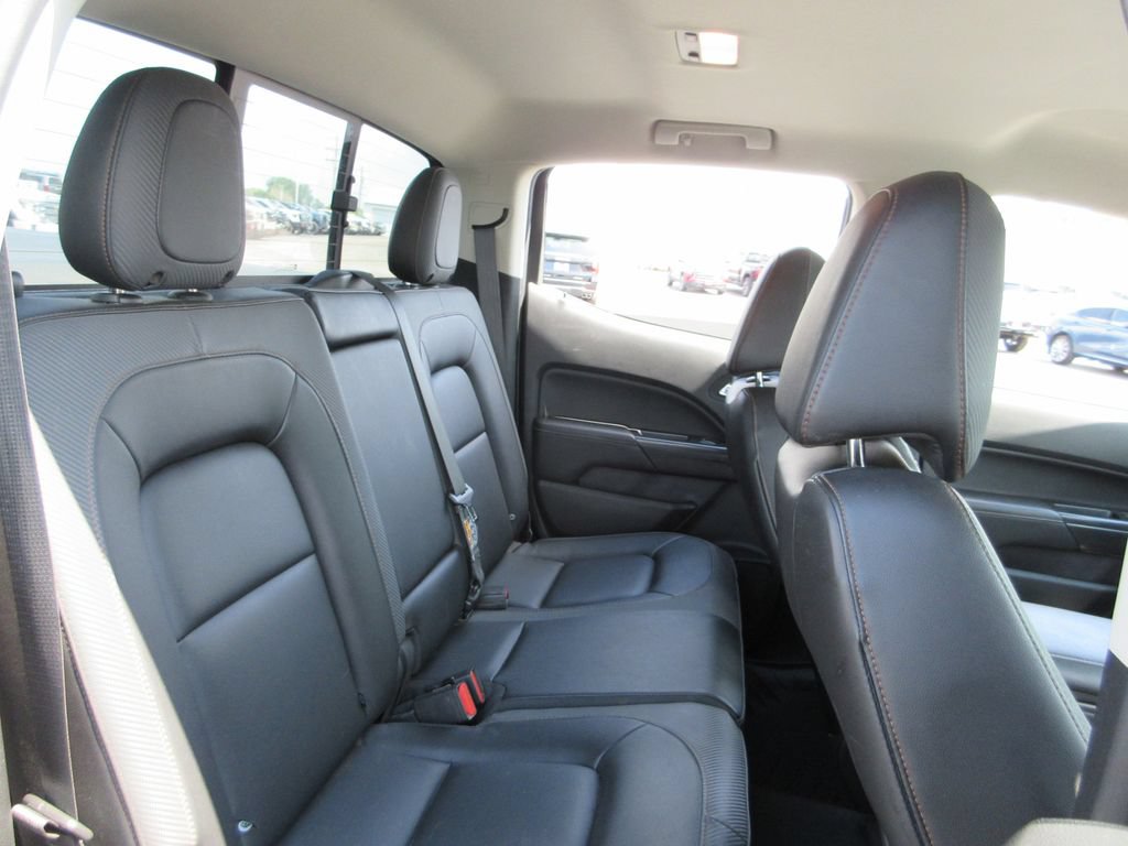 Certified 2022 GMC Canyon AT4 w/ Trailering Package AWD/4WD image 23