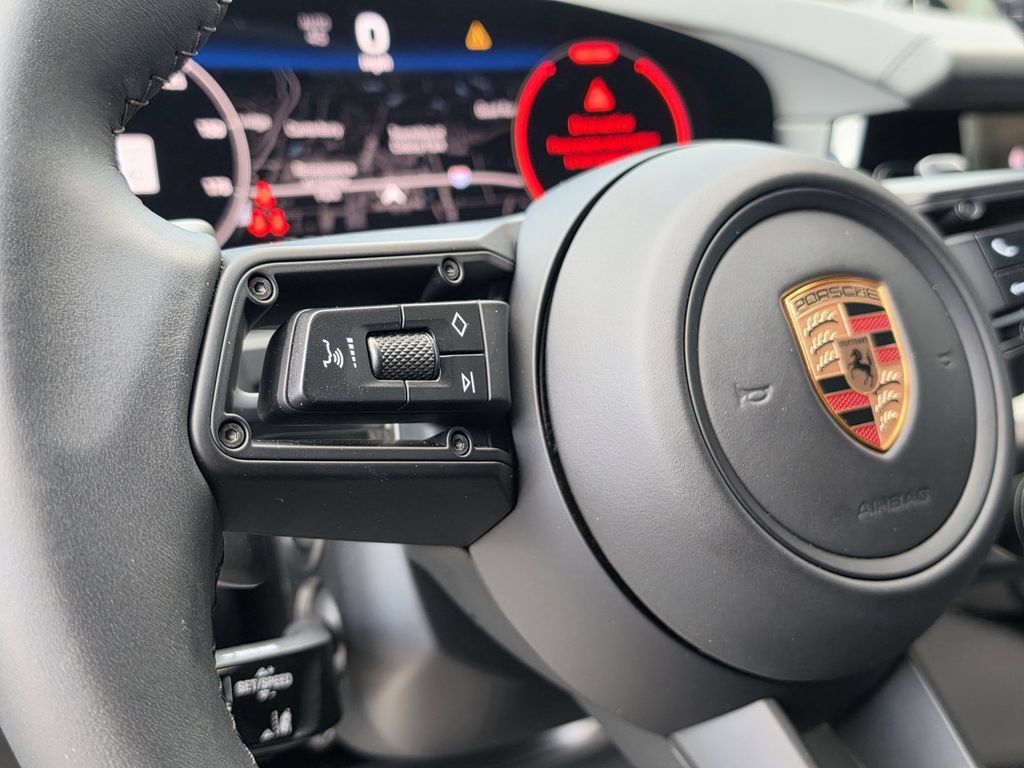 Certified 2026 Porsche Cayenne S AWD/4WD image 31