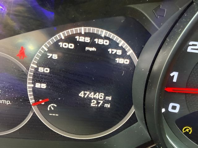 Used 2020 Porsche Cayenne S image 18