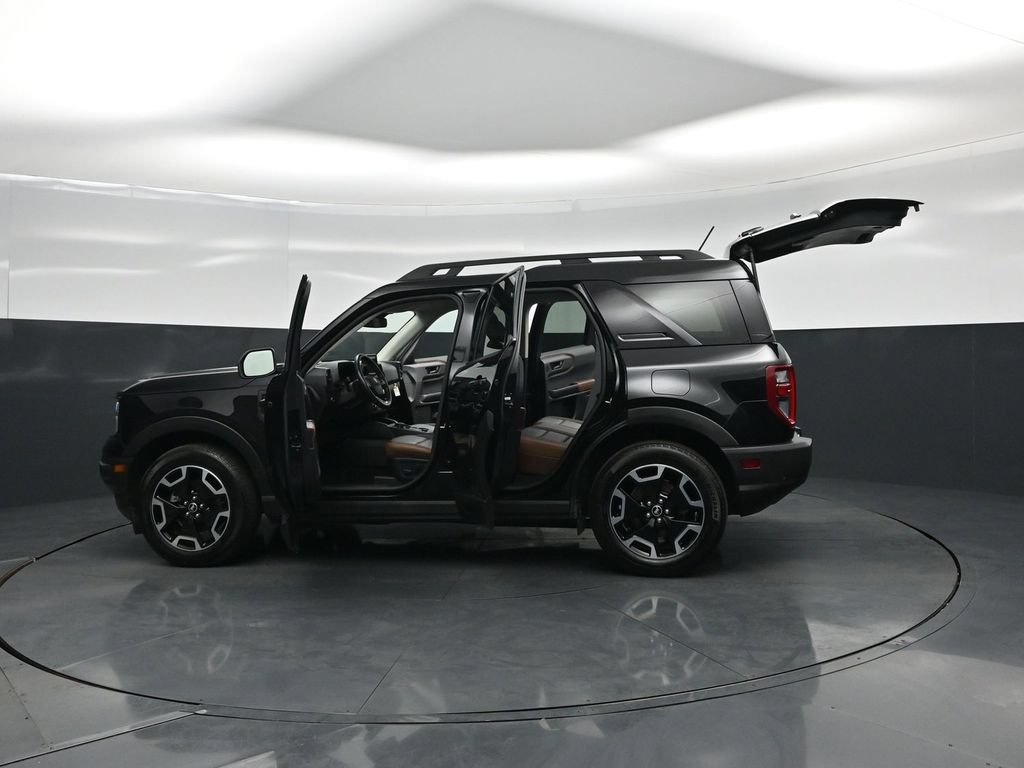 Certified 2023 Ford Bronco Sport Outer Banks w/ Tech Package AWD/4WD image 35