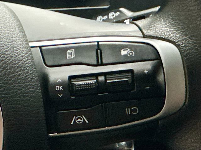 Used 2023 Kia Sportage LX image 10