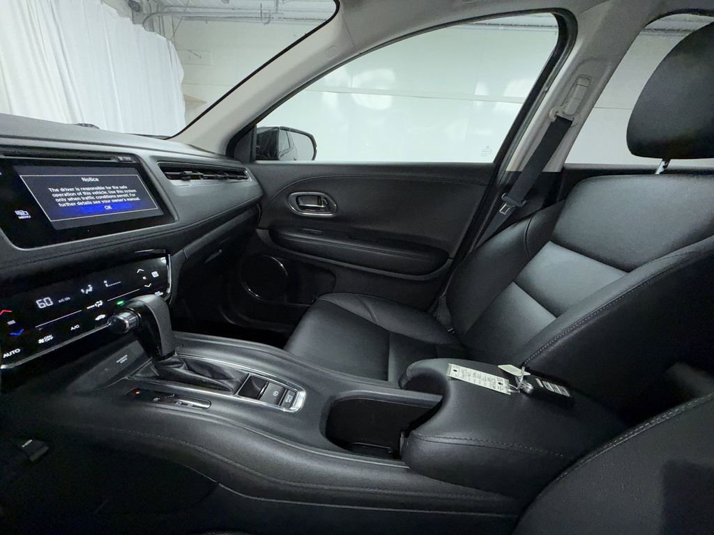 Used 2017 Honda HR-V EX-L image 21