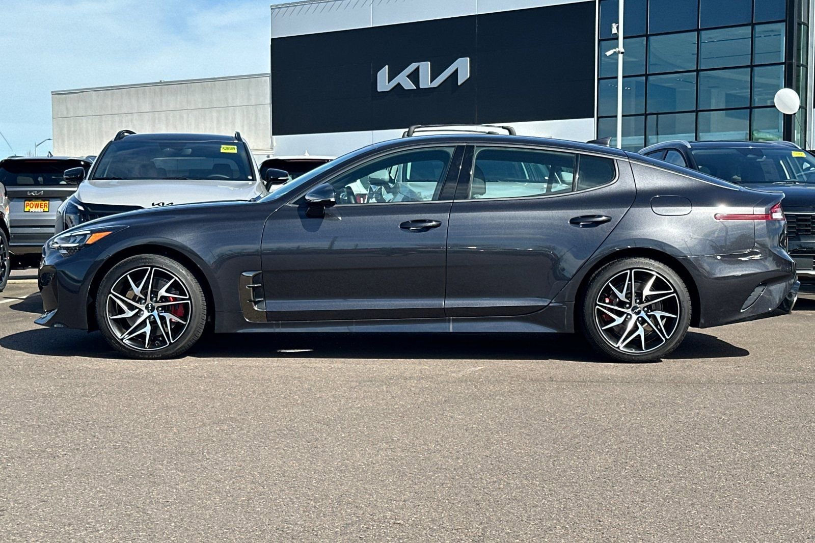 Used 2023 Kia Stinger GT-Line image 7