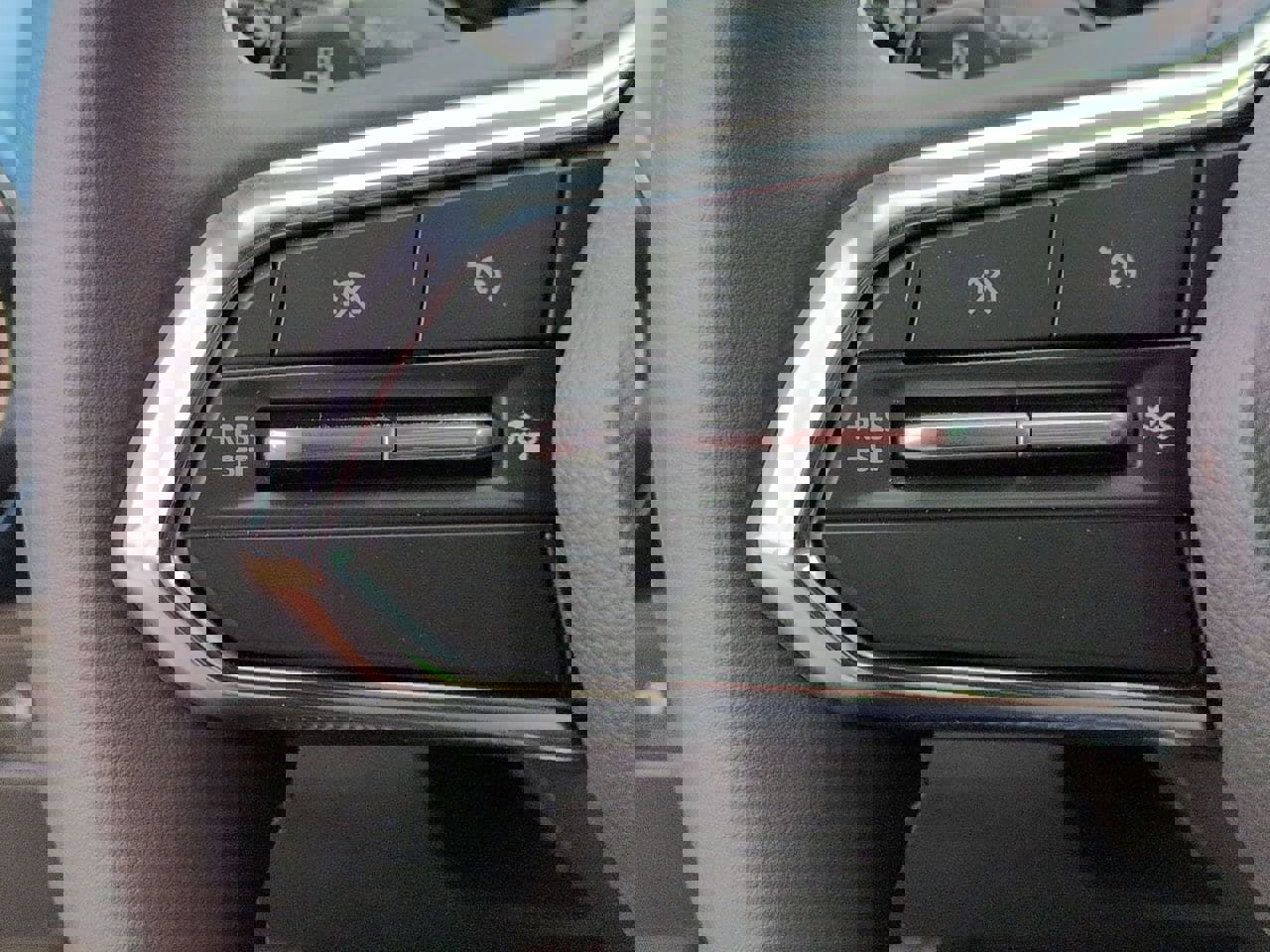 New 2026 Chevrolet Equinox EV LT image 11