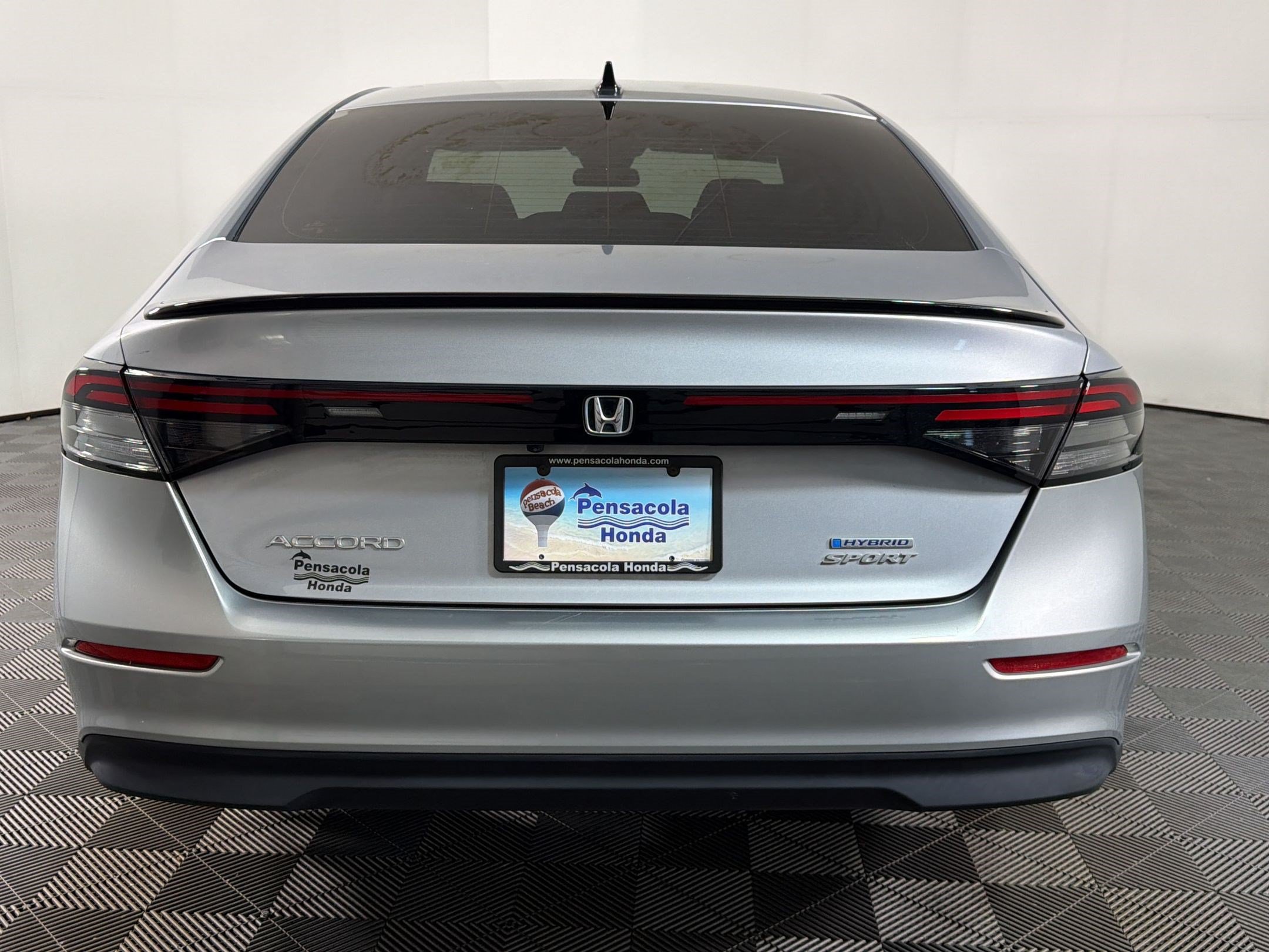 Used 2023 Honda Accord Sport image 8
