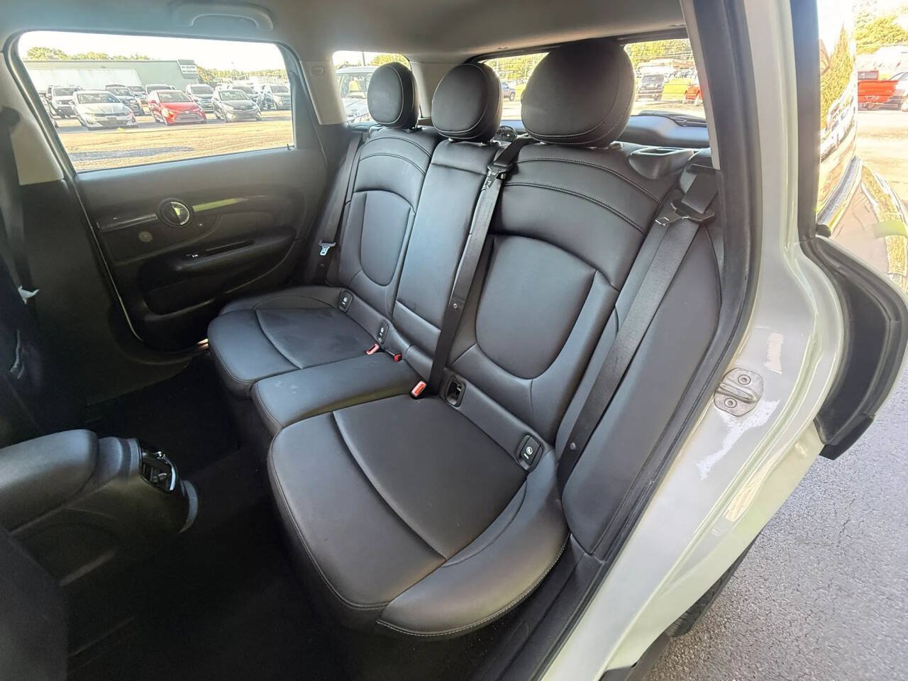 Used 2019 MINI Cooper Clubman S w/ Premium Package AWD/4WD image 14