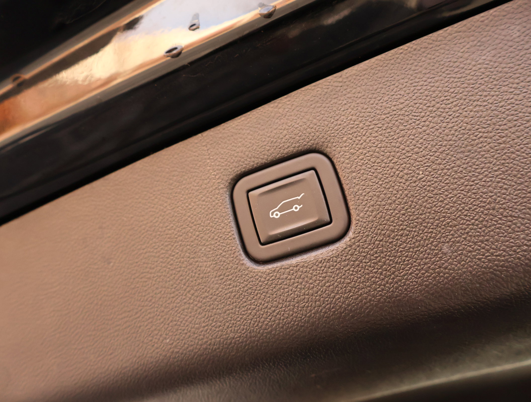 Certified 2024 Chevrolet Blazer LT w/ Convenience Package image 23