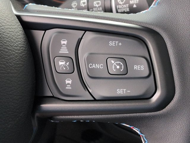 New 2026 Jeep Wrangler Unlimited Sport w/ Dual Top Group AWD/4WD image 23