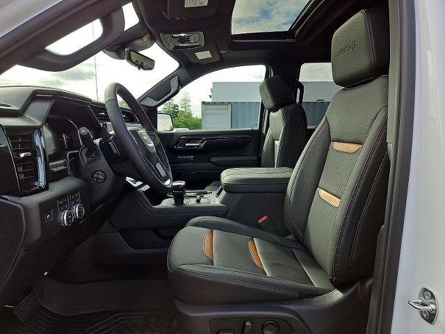 New 2026 GMC Sierra 1500 AT4 w/ AT4 Premium Package AWD/4WD image 11