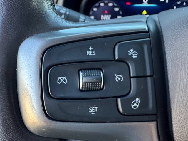 Used 2023 Chevrolet Tahoe Z71 w/ Luxury Package AWD/4WD image 7