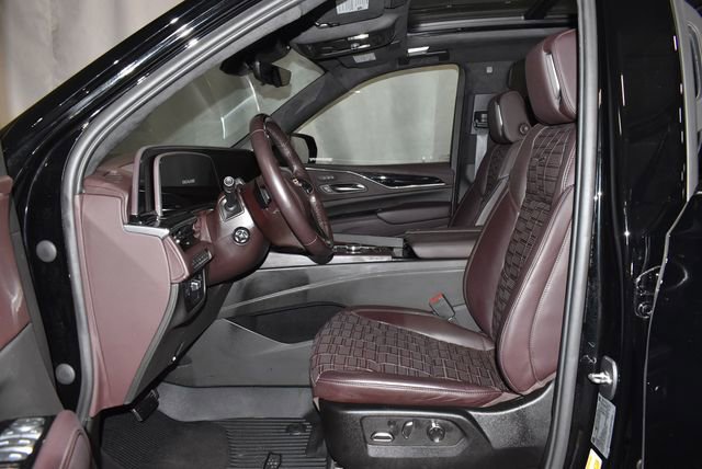 Used 2023 Cadillac Escalade Sport Platinum image 12