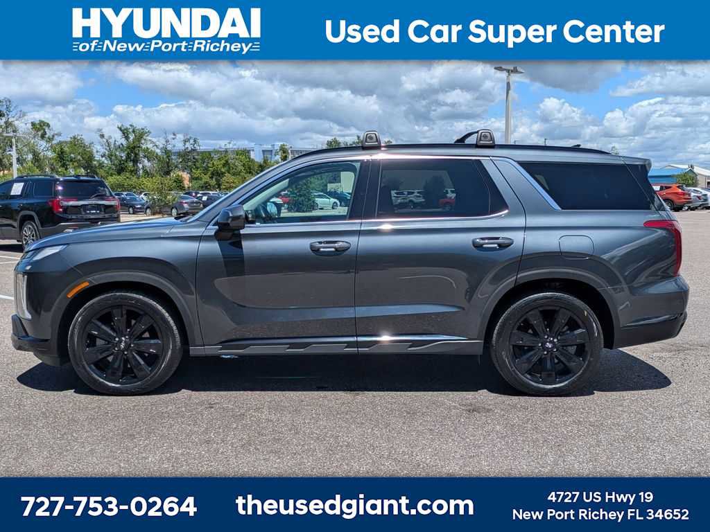 Used 2024 Hyundai Palisade XRT AWD/4WD image 2