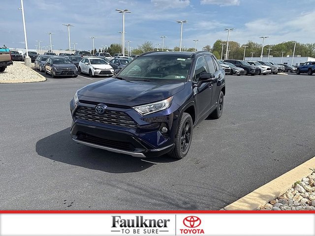 Certified 2020 Toyota RAV4 XSE image 3