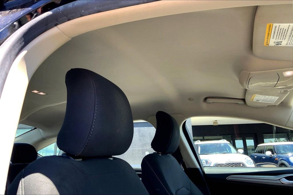 Used 2019 Ford Fusion SE image 20