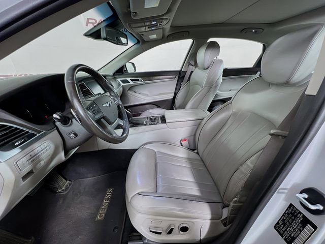 Used 2017 Genesis G80 3.8 w/ Option Group 03 image 9