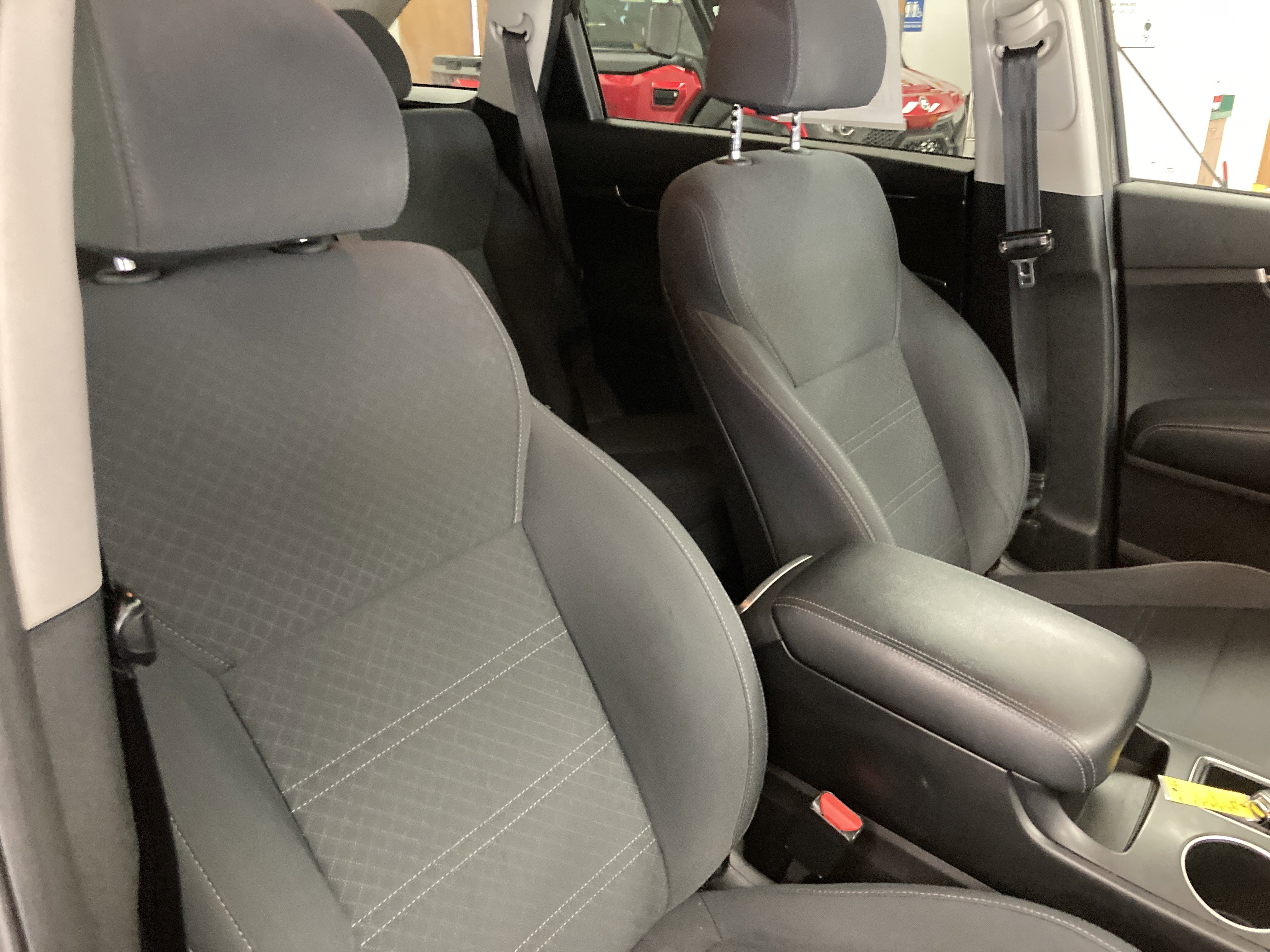 Used 2018 Kia Sorento LX image 20