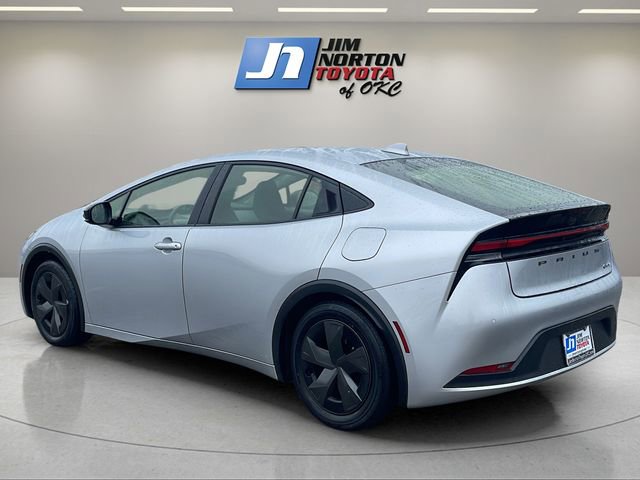 Used 2024 Toyota Prius image 7