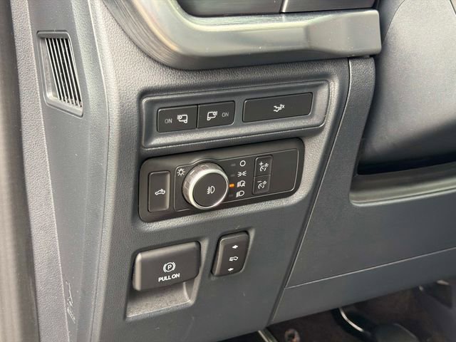 Used 2022 Ford F150 Lariat w/ Equipment Group 502A High image 28