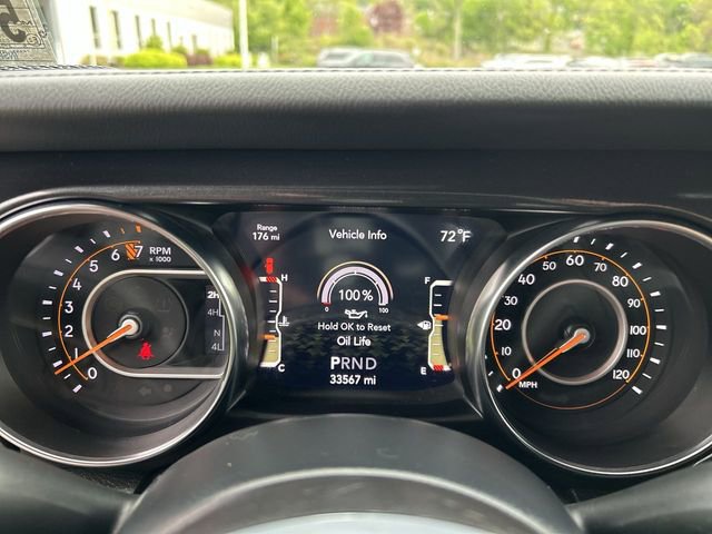 Used 2022 Jeep Wrangler Unlimited Sahara AWD/4WD image 19