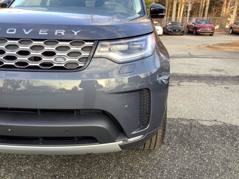New 2026 Land Rover Discovery S AWD/4WD image 30