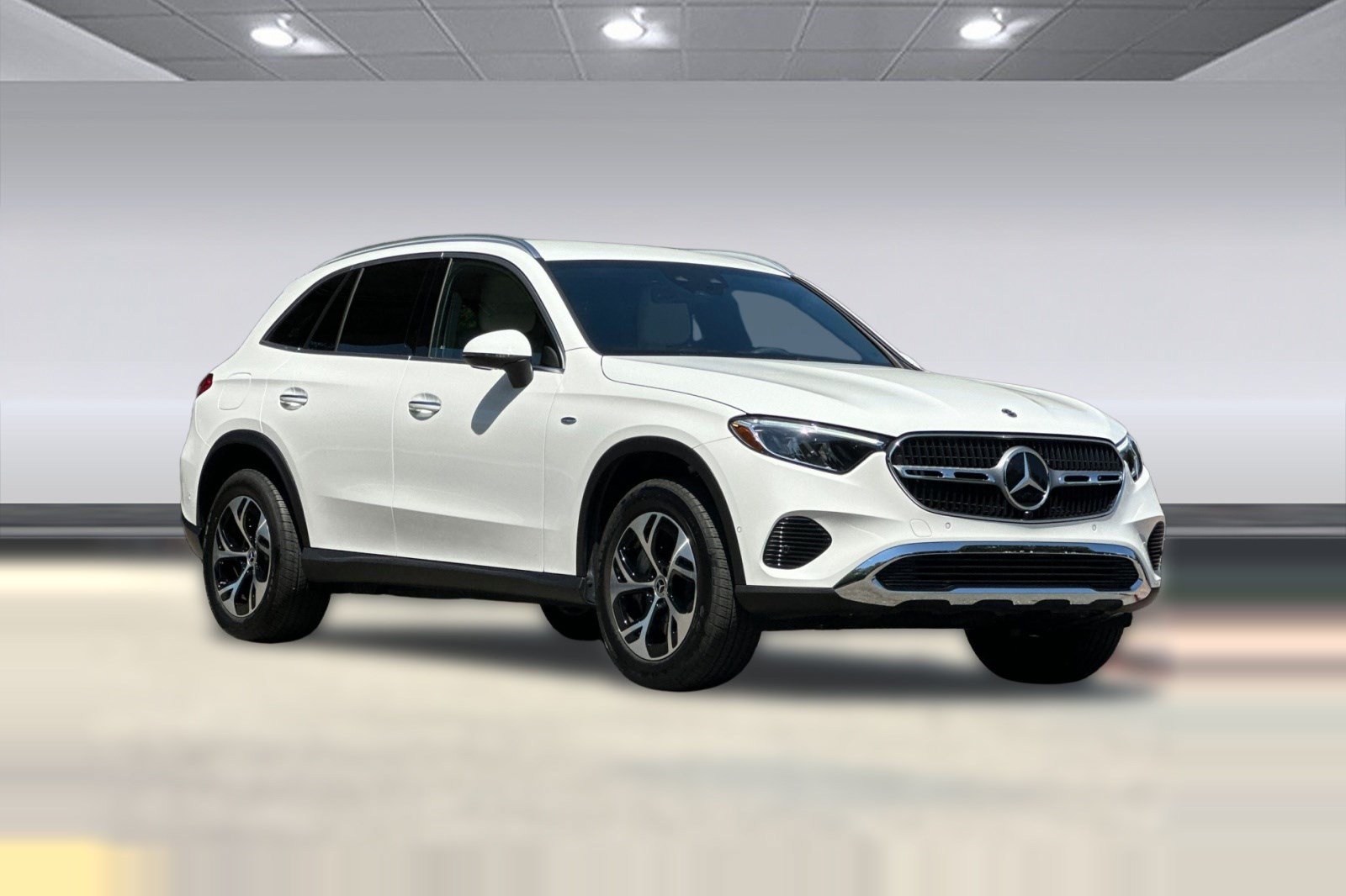 New 2025 Mercedes-Benz GLC 350e 4MATIC image 6