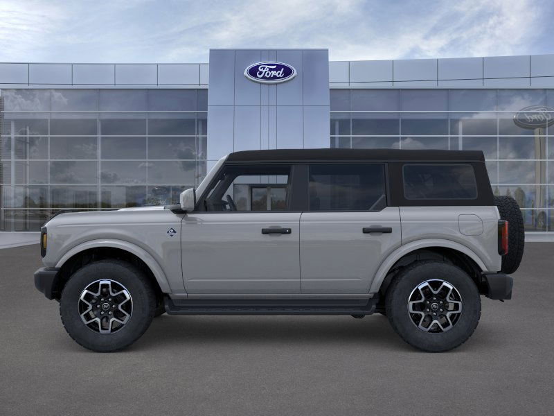 New 2026 Ford Bronco Outer Banks image 3