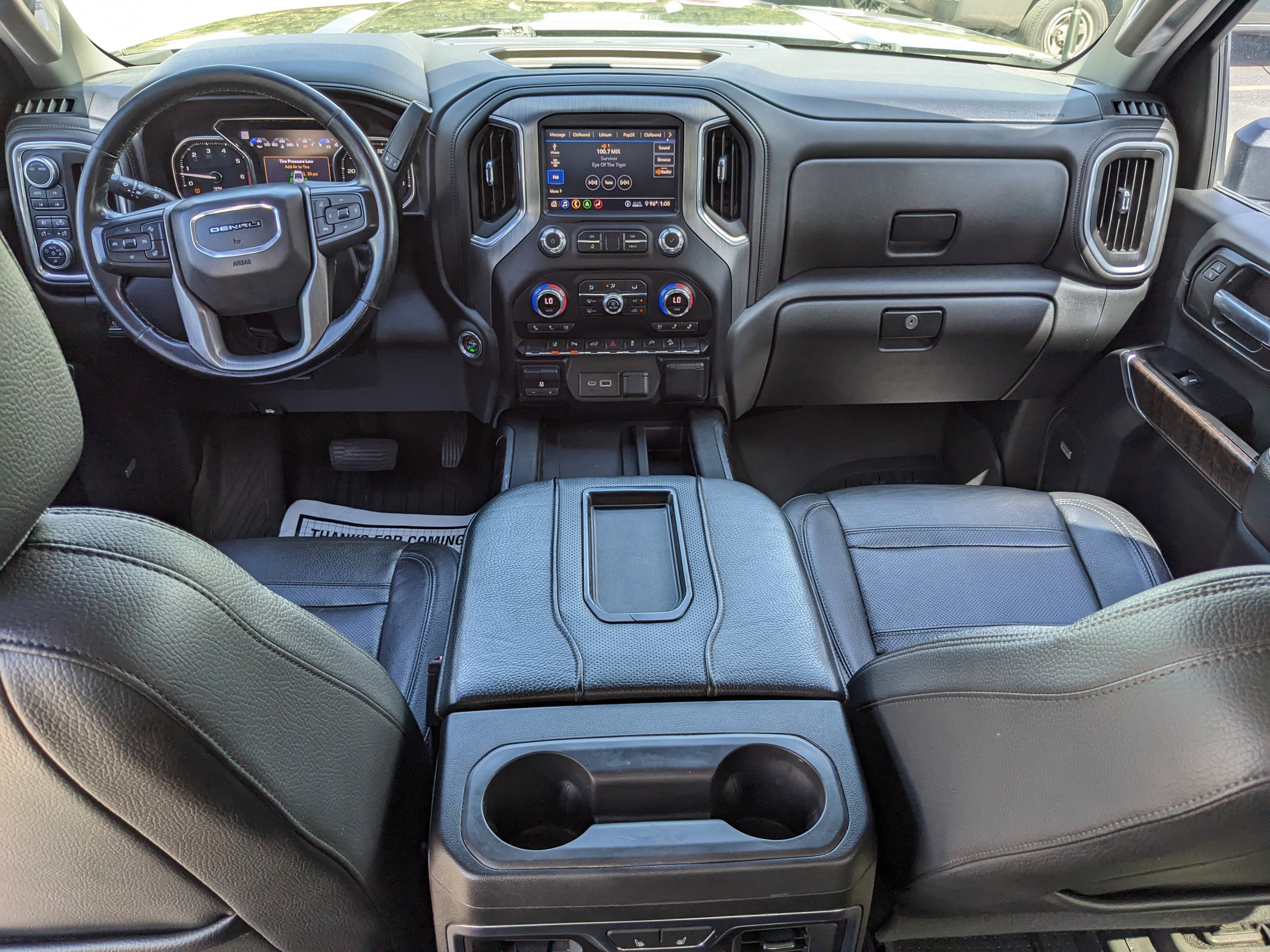 Used 2020 GMC Sierra 2500 Denali w/ Technology Package image 15