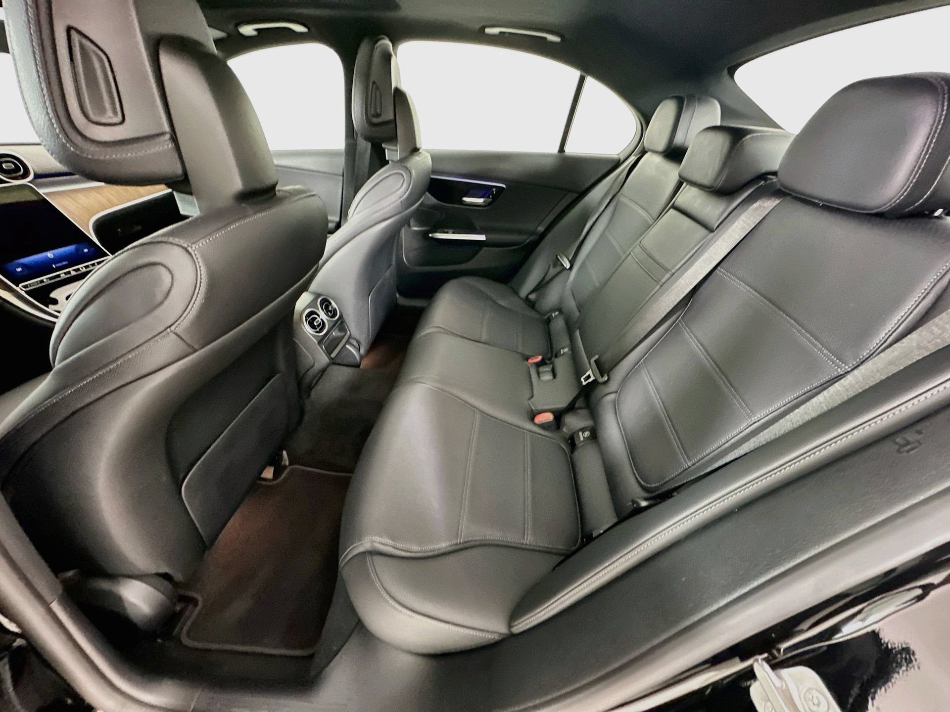 Certified 2025 Mercedes-Benz C 300 Sedan image 25