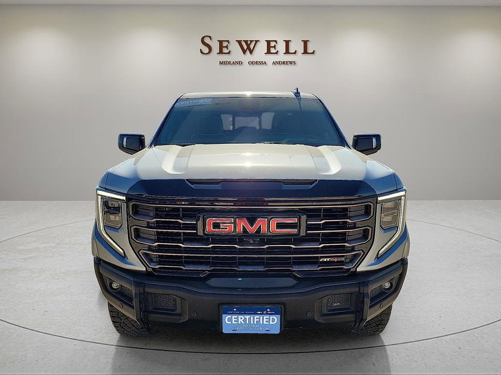 Used 2023 GMC Sierra 1500 AT4X AWD/4WD image 8