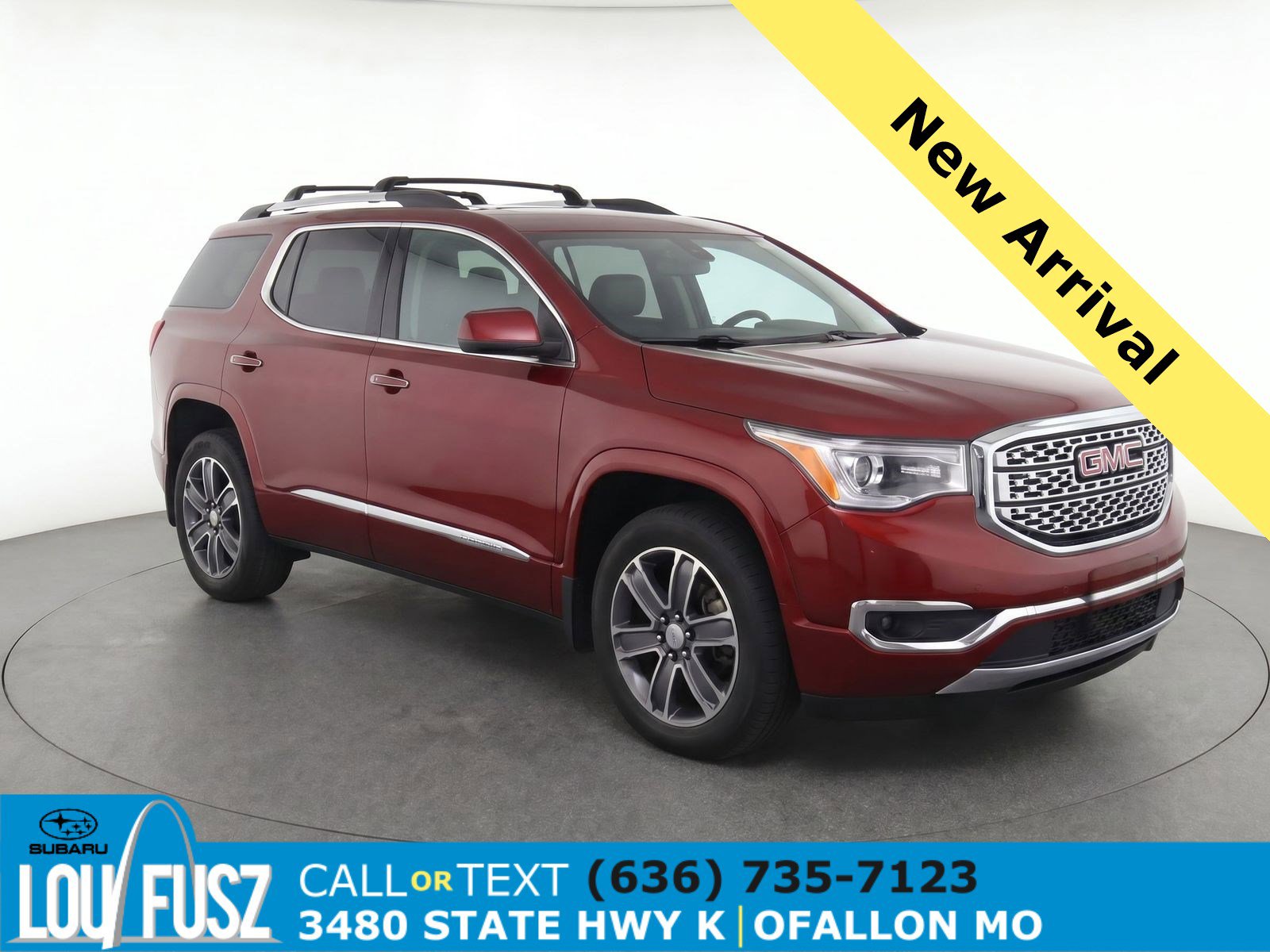 Used 2017 GMC Acadia Denali w/ Technology Package FWD video 1