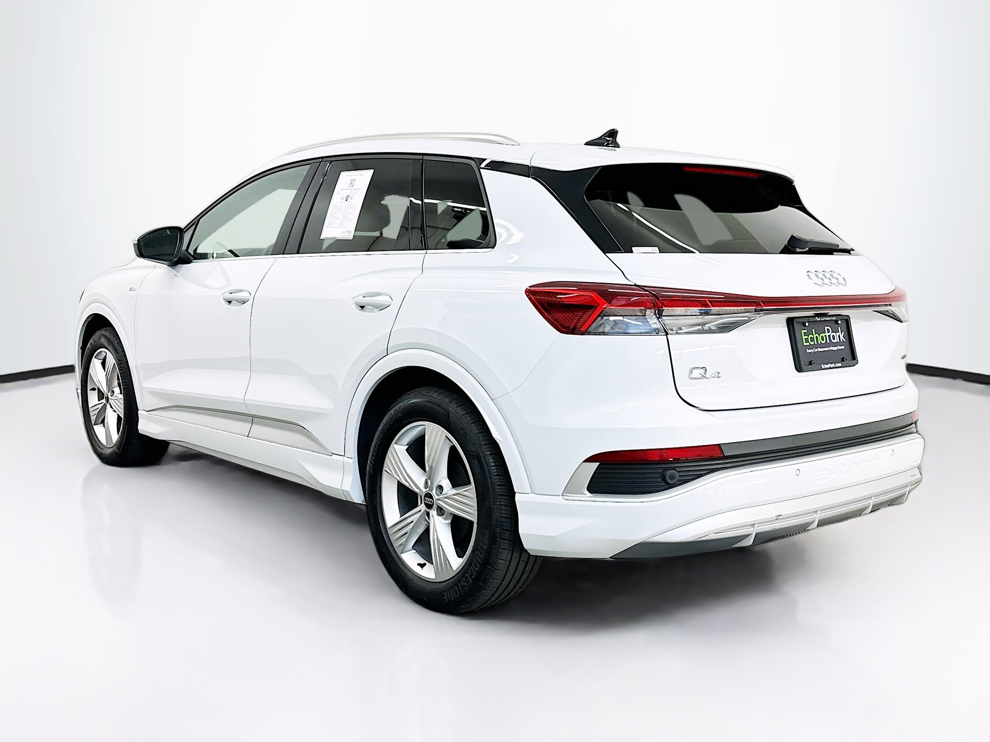 Used 2024 Audi Q4 e-tron Premium w/ Convenience Package AWD/4WD image 5