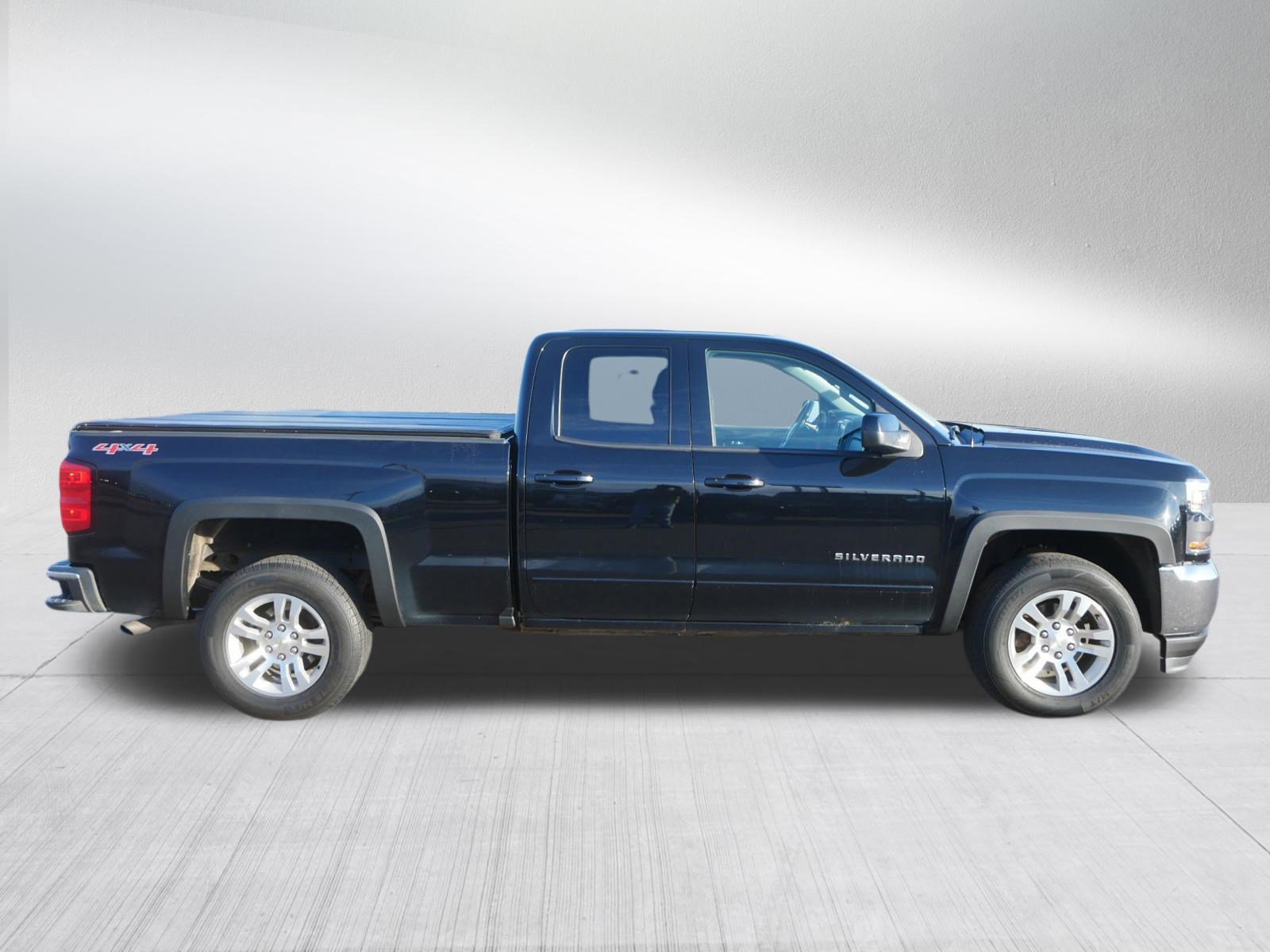 Used 2017 Chevrolet Silverado 1500 LT w/ All Star Edition image 8