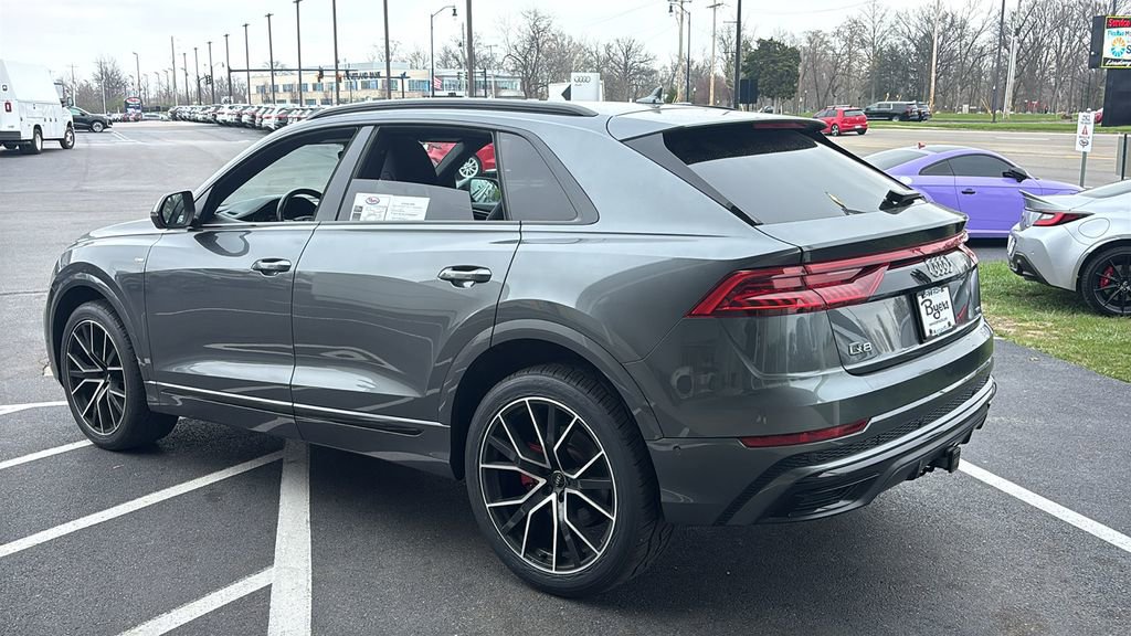 Used 2020 Audi Q8 Premium Plus w/ Premium Plus Package AWD/4WD image 4