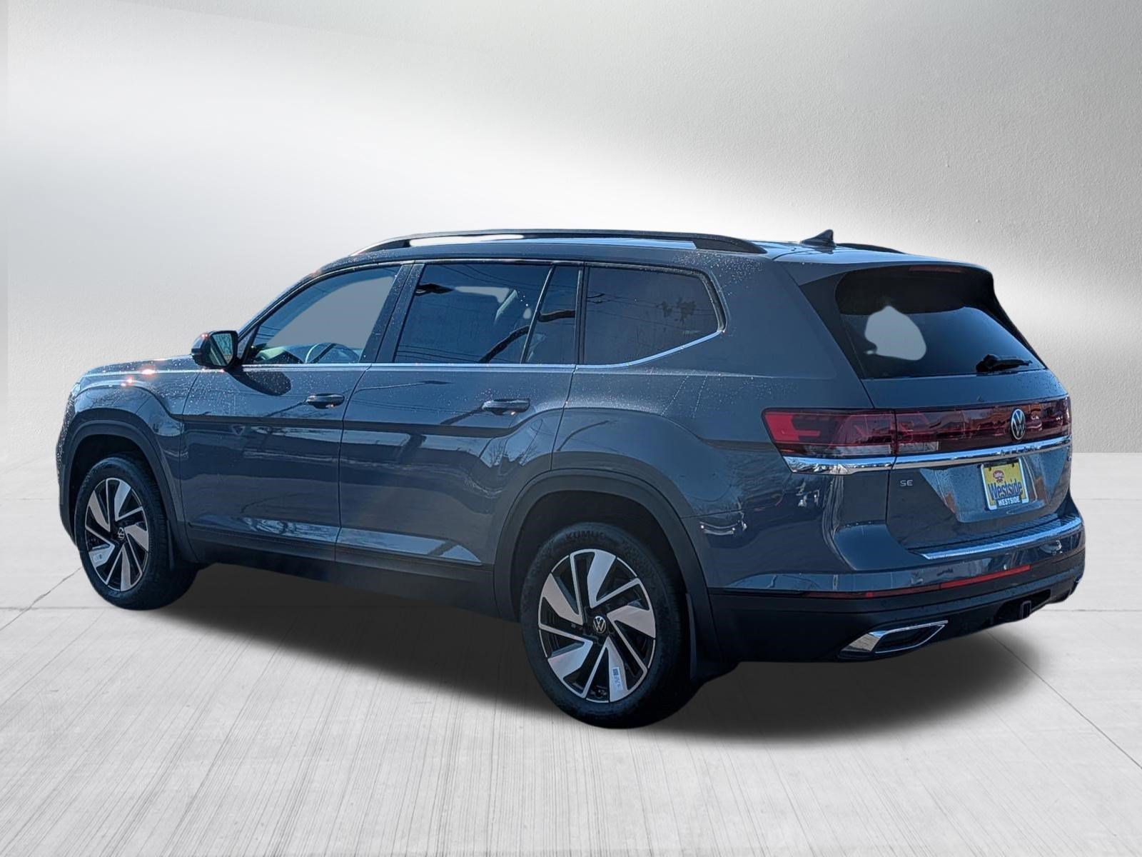 New 2026 Volkswagen Atlas SE AWD/4WD image 2
