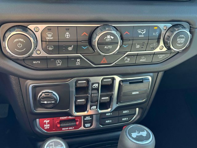 New 2027 Jeep Wrangler Unlimited Rubicon AWD/4WD image 24