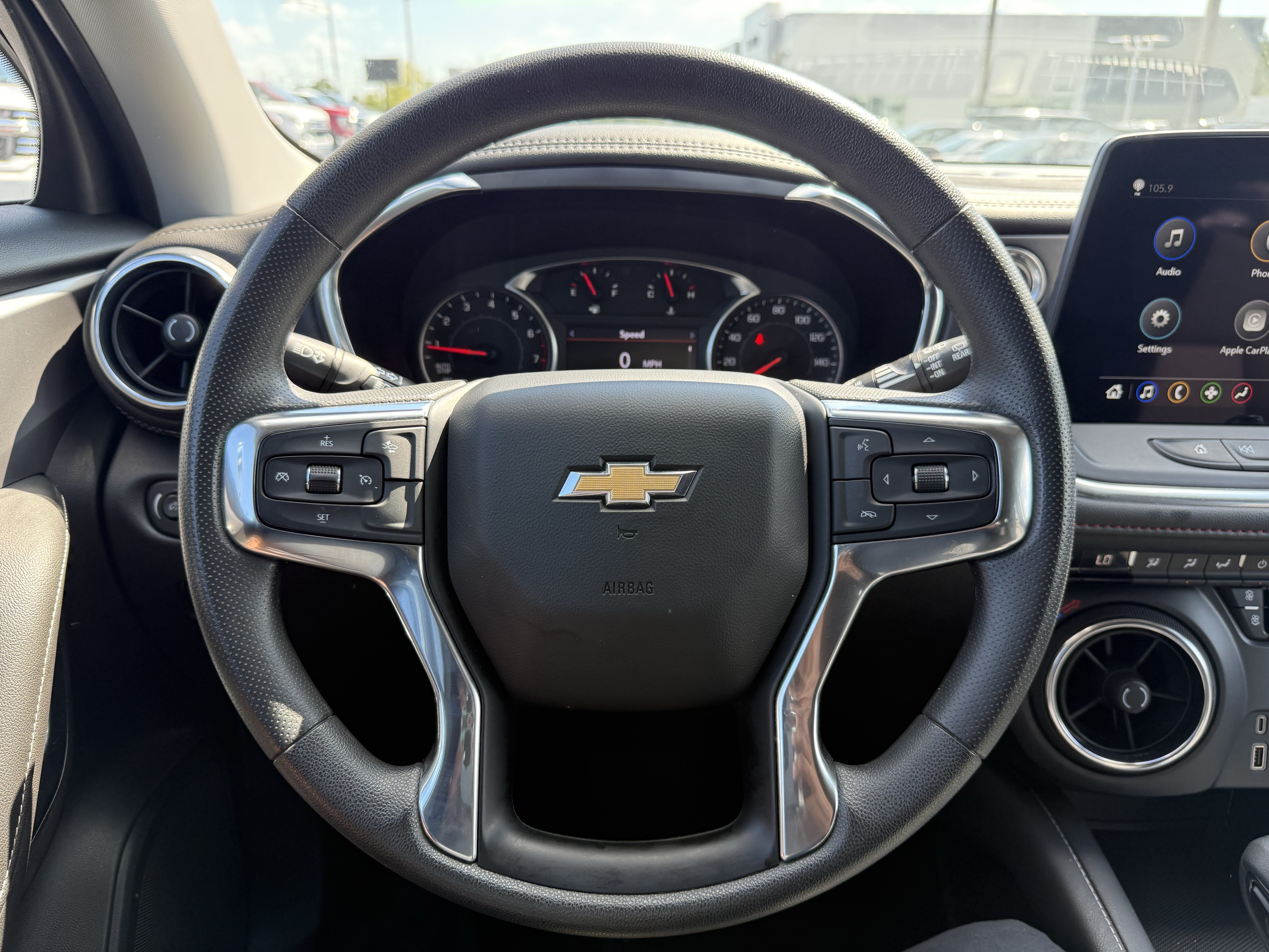 Used 2025 Chevrolet Blazer LT FWD image 17