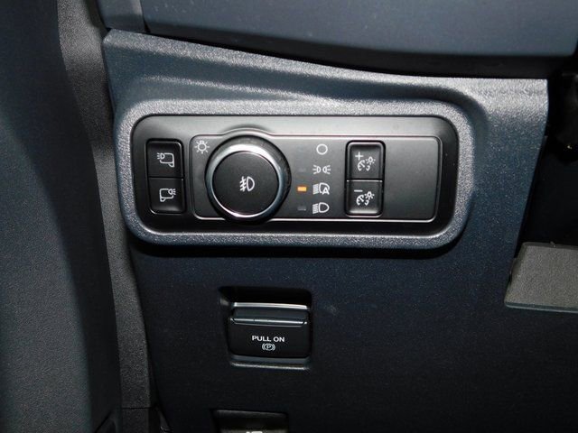 Used 2025 Ford Bronco Badlands image 24