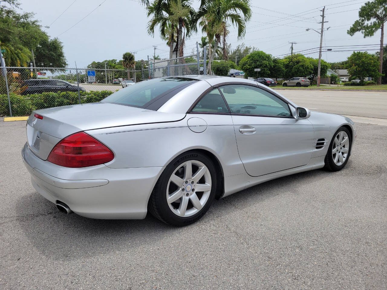 Used 2003 Mercedes-Benz SL 500 image 5
